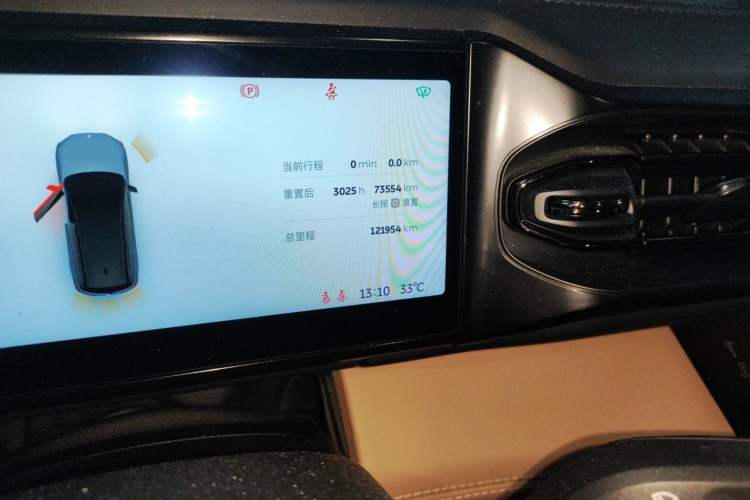 Used Nio ES8 2020 580 km Range Six-Seater Version Odometer Close Up