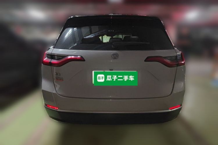 Used Nio ES8 2020 415 km Range 6-Seater Version Rear