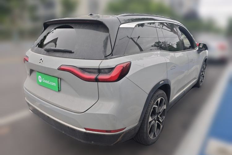 Used Nio ES8 2020 580 km Range Signature Edition Six-Seater Version Rear Right 45 Deg