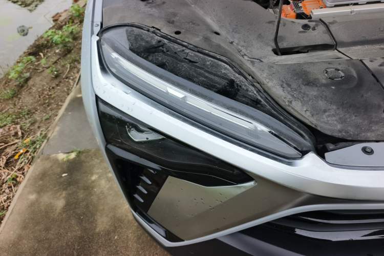 Used Nio ES8 2020 580 km Range 7-Seater Version Right Front Headlight