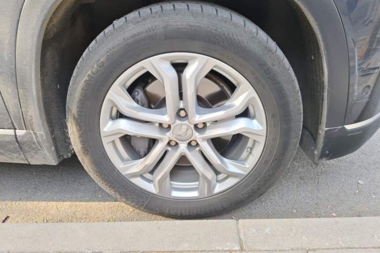 Used Nio ES8 2020 415 km Range 7-Seater Version Right Front Wheel Hub