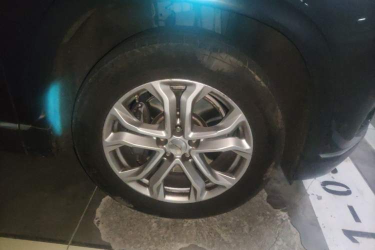 Used Nio ES8 2020 580 km Range Six-Seater Version Right Front Wheel Hub