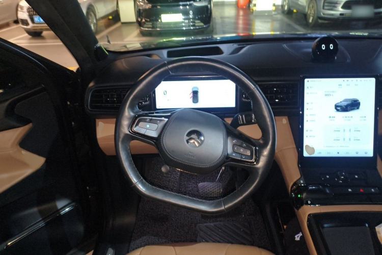 Used Nio ES8 2020 580 km Range Signature Edition Six-Seater Version Steering Wheel