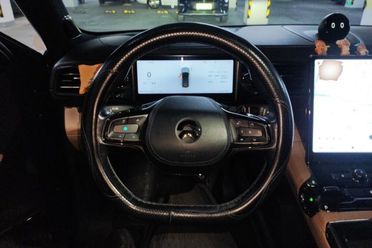 Used Nio ES8 2020 580 km Range Six-Seater Version Steering Wheel