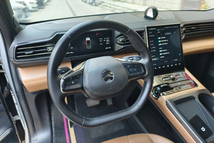 Used Nio ES8 2020 450 km Range 6-Seater Version Steering Wheel