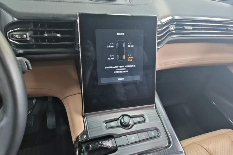 Used Nio ES8 2020 415 km Range 7-Seater Version Audio And AC Panel