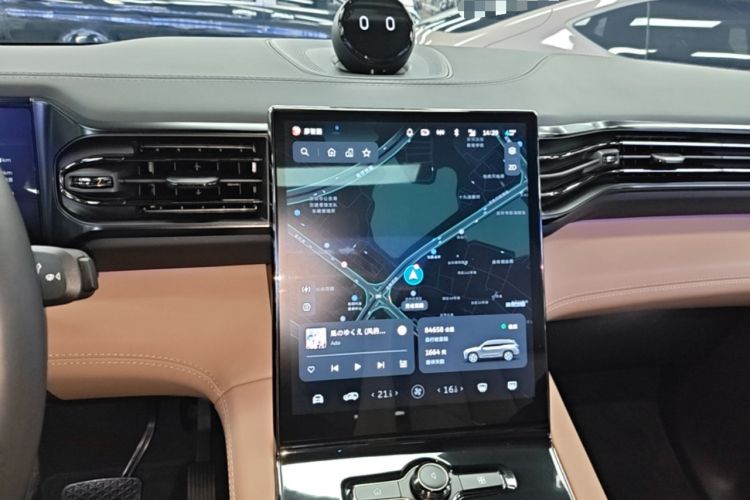 Used Nio ES8 2020 580 km Signature Edition 7-Seater Version Audio And AC Panel