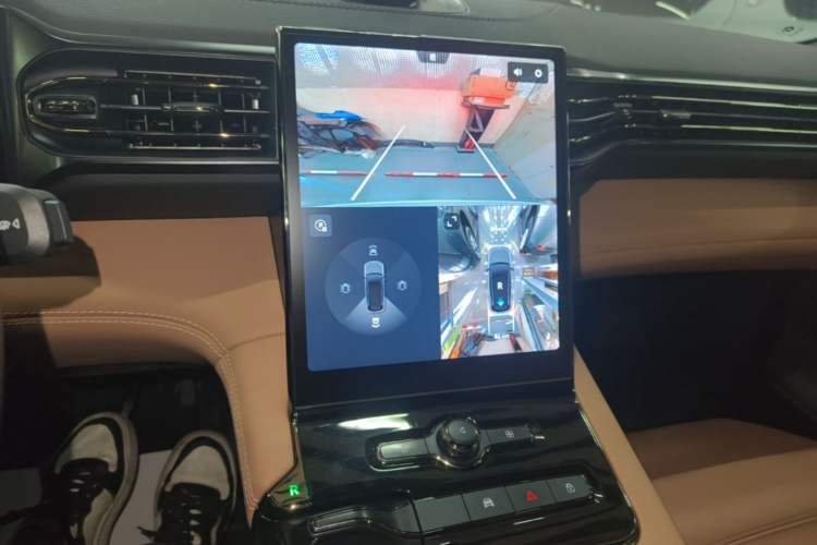 Used Nio ES8 2020 415 km Range 6-Seater Version Audio And AC Panel