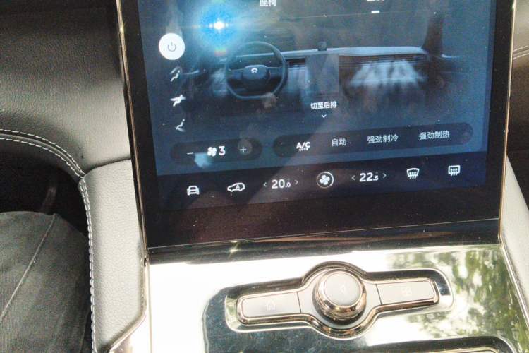 Used Nio ES8 2020 580 km Range Six-Seater Version Audio And AC Panel