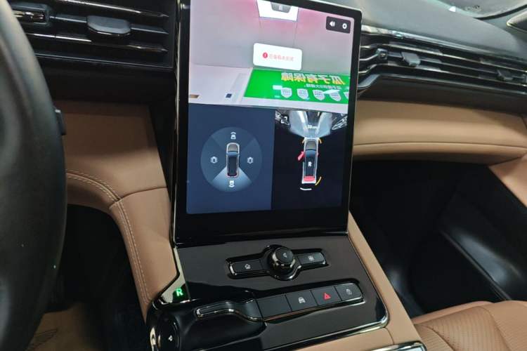 Used Nio ES8 2020 450 km Range 7-Seater Version Audio And AC Panel