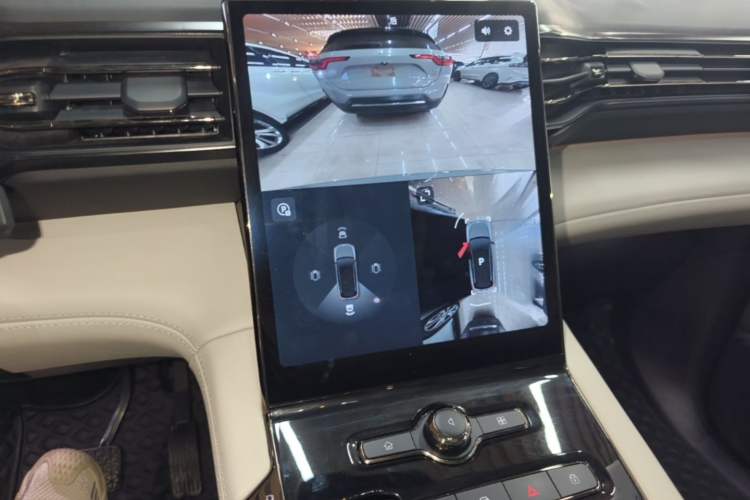 Used Nio ES8 2020 580 km Range Signature Edition Six-Seater Version Audio And AC Panel