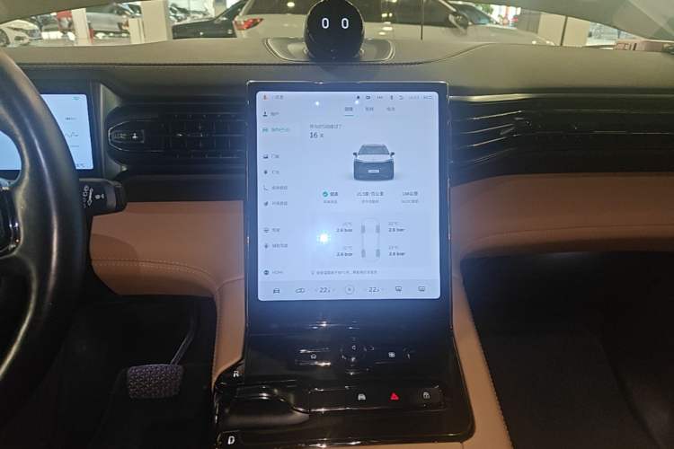 Used Nio ES8 2020 415 km Signature Edition 6-Seater Version Audio And AC Panel