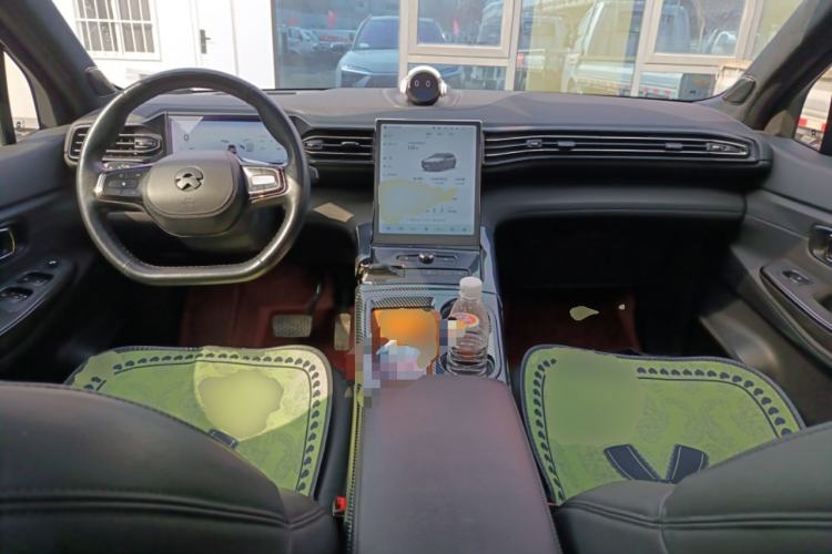 Used Nio ES8 2020 415 km Range 6-Seater Version Center Console