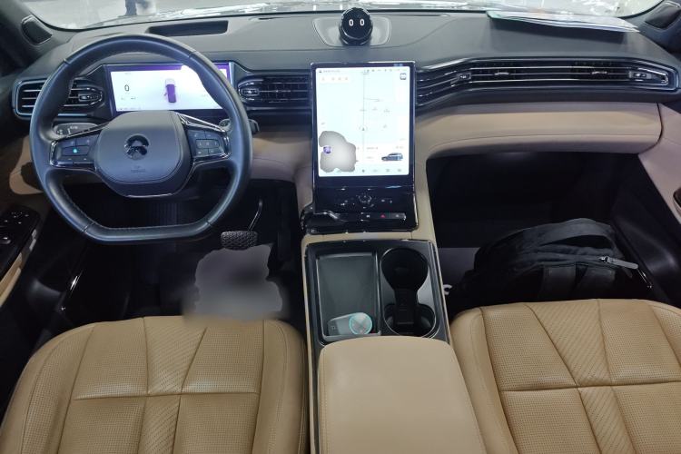 Used Nio ES8 2020 580 km Range 7-Seater Version Center Console