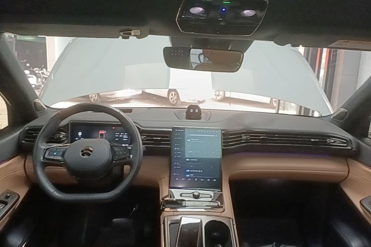 Used Nio ES8 2020 415 km Signature Edition 6-Seater Version Center Console