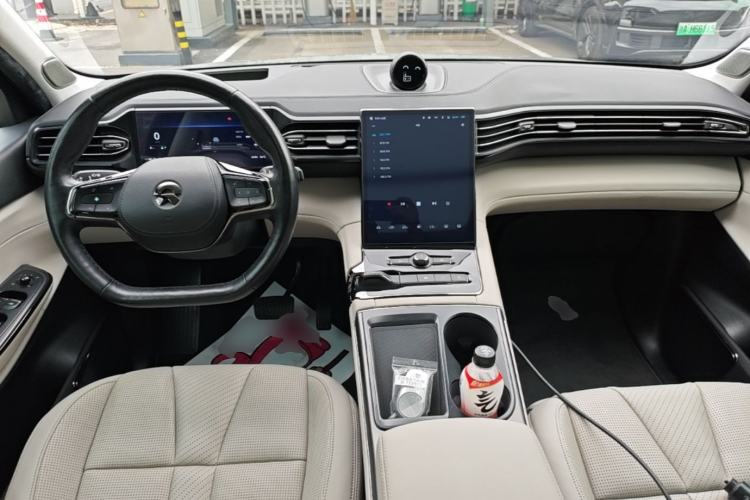 Used Nio ES8 2020 415 km Signature Edition 6-Seater Version Center Console