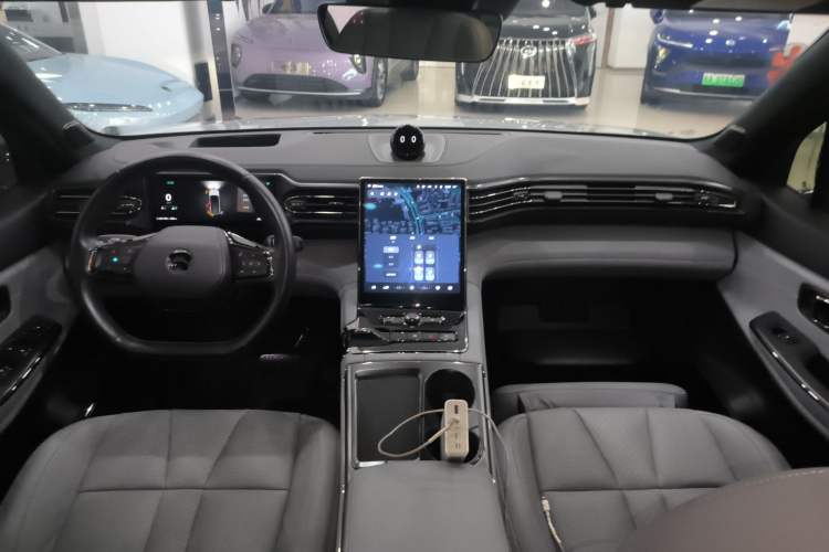 Used Nio ES8 2020 580 km Signature Edition 7-Seater Version Center Console