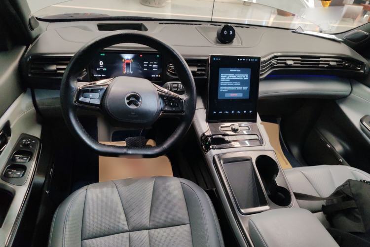 Used Nio ES8 2020 580 km Range Six-Seater Version Center Console