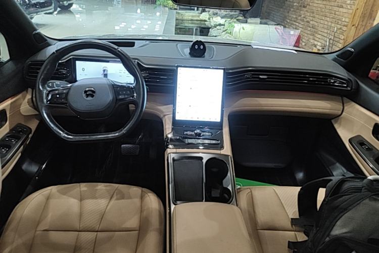 Used Nio ES8 2020 580 km Range Six-Seater Version Center Console