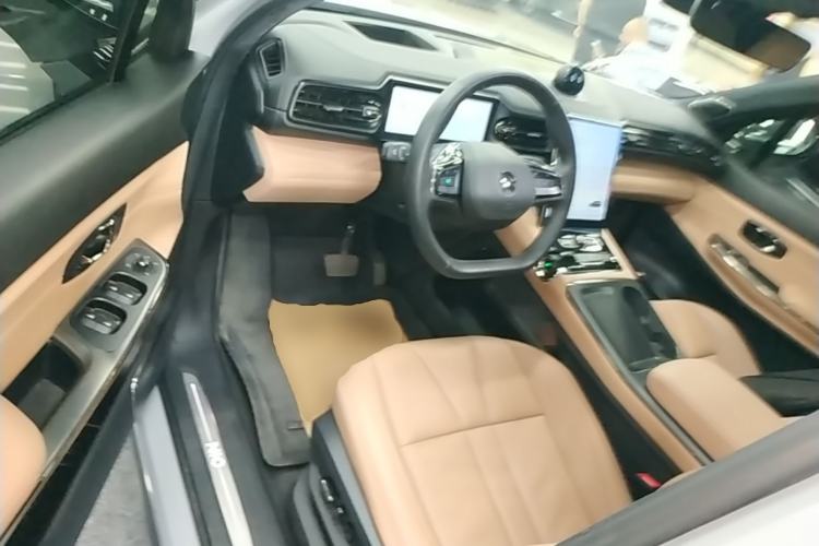 Used Nio ES8 2020 415 km Signature Edition 6-Seater Version Driver Seat