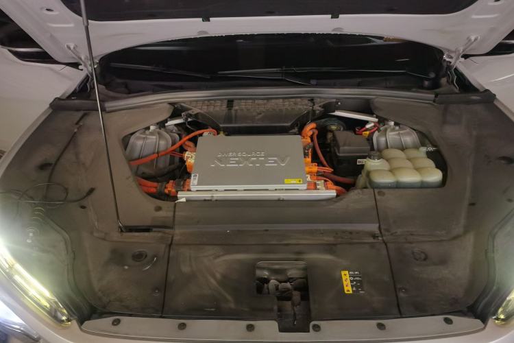 Used Nio ES8 2020 580 km Range Signature Edition Six-Seater Version Engine Bay