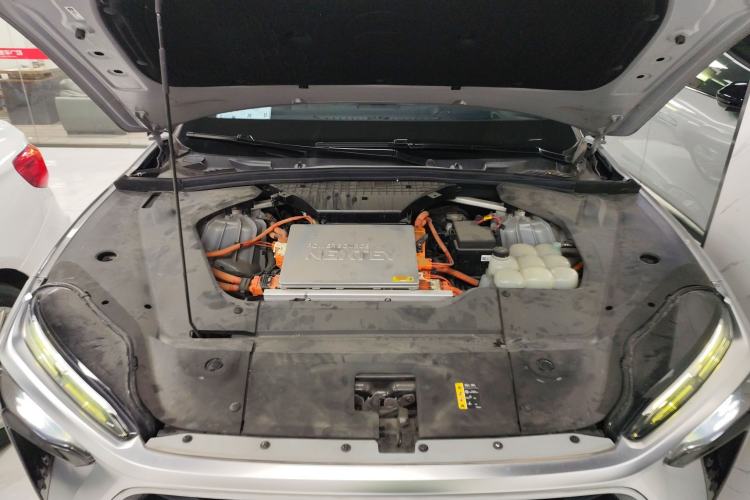 Used Nio ES8 2020 415 km Range 6-Seater Version Engine Bay