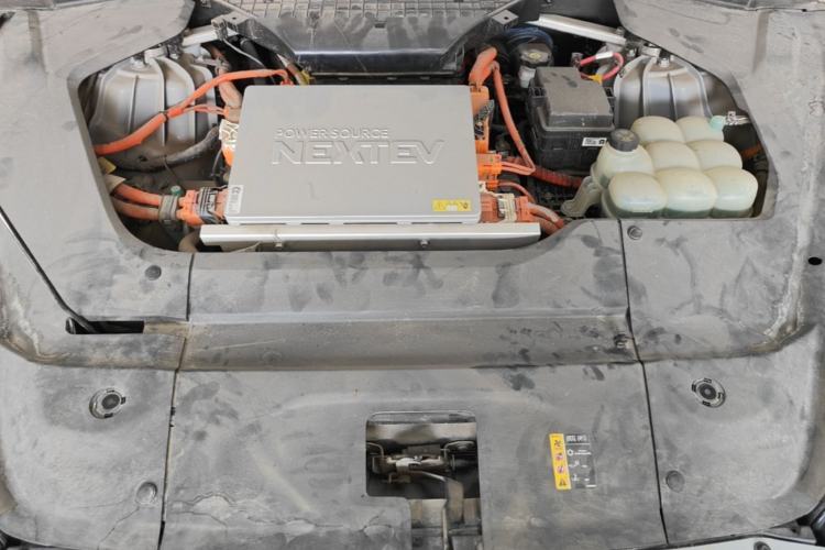 Used Nio ES8 2020 580 km Range Signature Edition Six-Seater Version Engine Bay