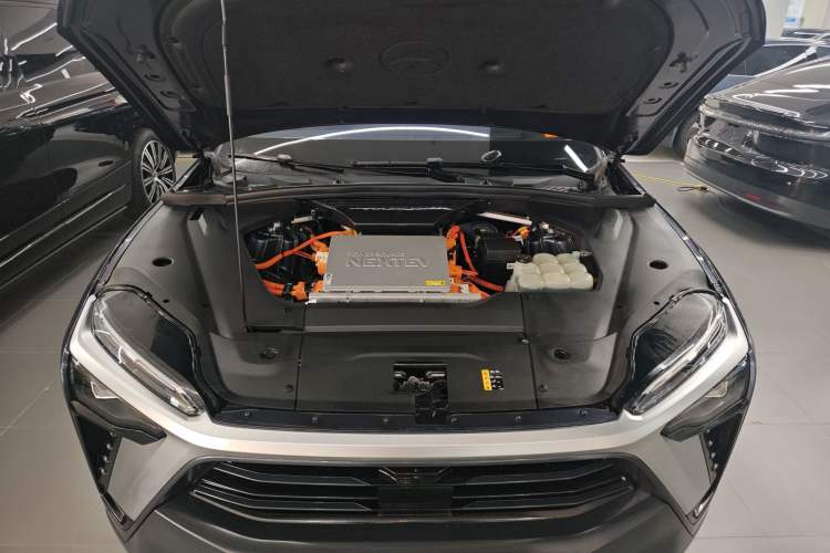 Used Nio ES8 2020 415 km Range 6-Seater Version Engine Bay