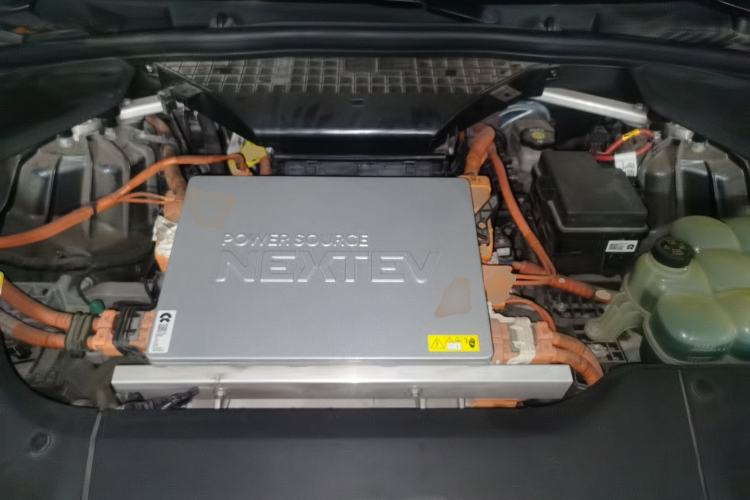 Used Nio ES8 2020 580 km Range Signature Edition Six-Seater Version Engine Bay