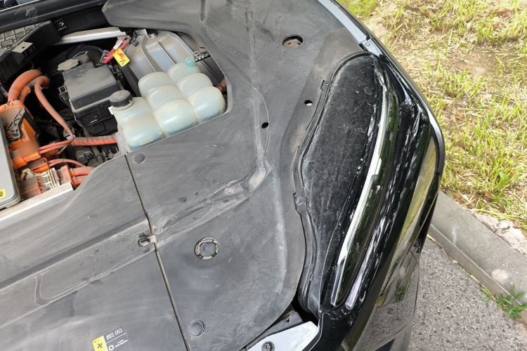 Used Nio ES8 2020 580 km Range Six-Seater Version Engine Bay Left