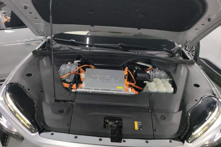 Used Nio ES8 2020 450 km Range 7-Seater Version Engine Bay