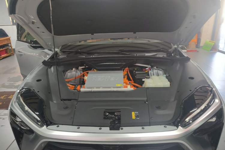Used Nio ES8 2020 415 km Range 6-Seater Version Engine Bay