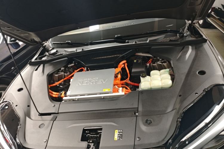 Used Nio ES8 2020 415 km Range 6-Seater Version Engine Bay