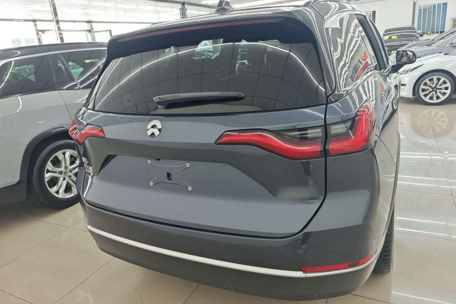 Used Nio ES8 2020 415 km Signature Edition 6-Seater Version Exterior 2