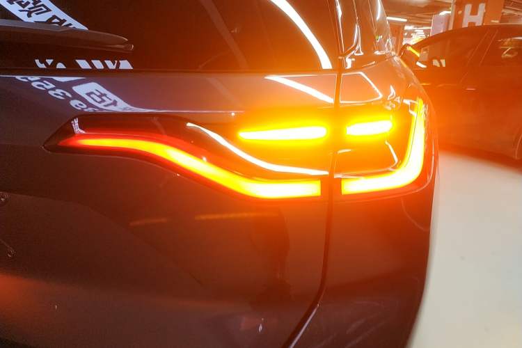 Used Nio ES8 2020 580 km Range 7-Seater Version Exterior 3
