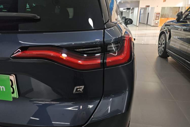 Used Nio ES8 2020 415 km Range 6-Seater Version Exterior 3