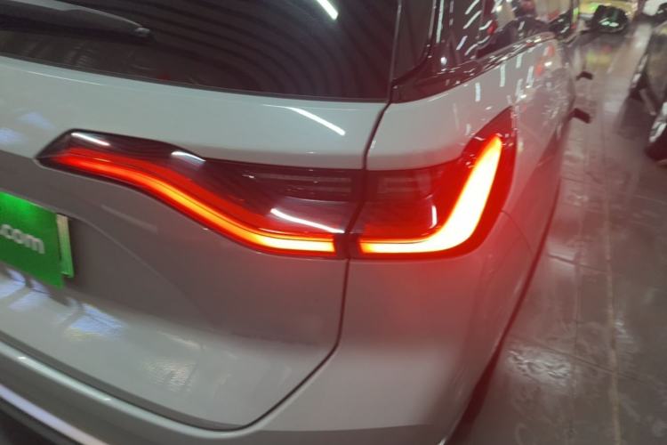 Used Nio ES8 2020 415 km Range 6-Seater Version Exterior 3