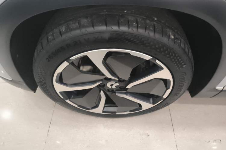 Used Nio ES8 2020 580 km Signature Edition 7-Seater Version Exterior 3