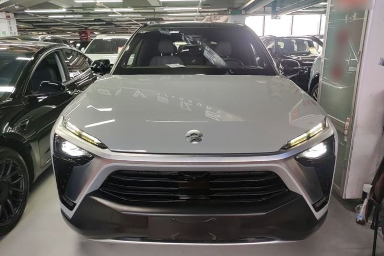 Used Nio ES8 2020 415 KM Signature Edition 7-Seater Version Front