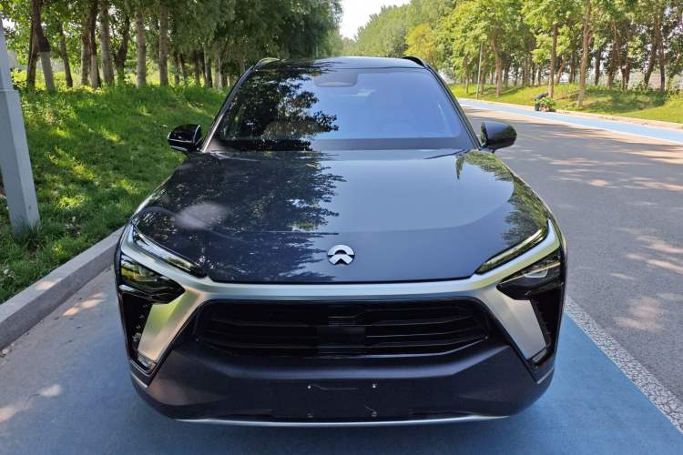 Used Nio ES8 2020 450KM Signature Edition Six-Seater Version Front