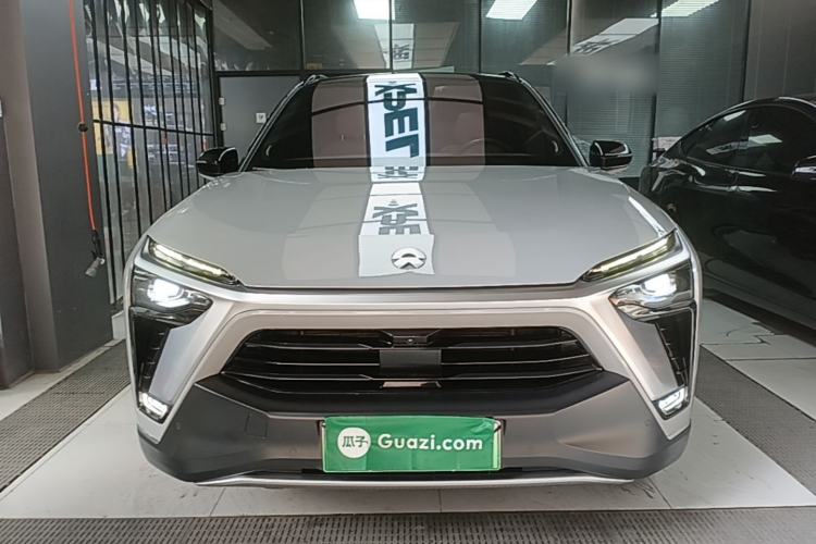 Used Nio ES8 2020 415 km Signature Edition 6-Seater Version Front