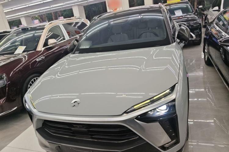 Used Nio ES8 2020 580 km Range 7-Seater Version Front