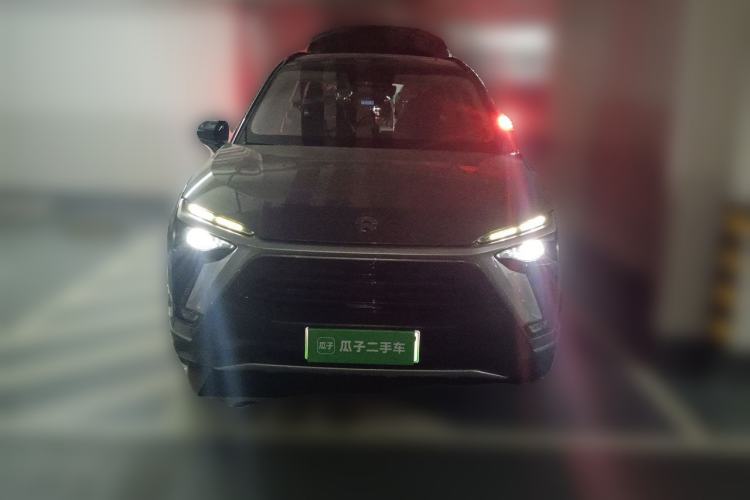 Used Nio ES8 2020 415 km Signature Edition 6-Seater Version Front
