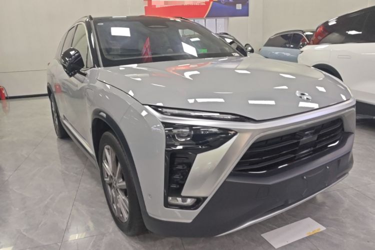 Used Nio ES8 2020 580 km Range Six-Seater Version Front Right 45 Deg