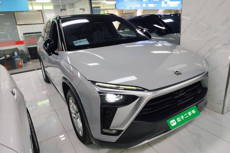 Used Nio ES8 2020 415 km Range 6-Seater Version Front Right 45 Deg