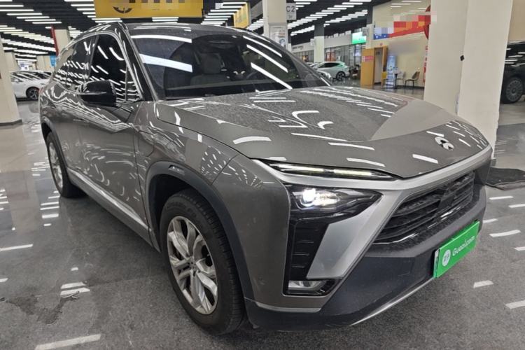 Used Nio ES8 2020 580 km Range Six-Seater Version Front Right 45 Deg