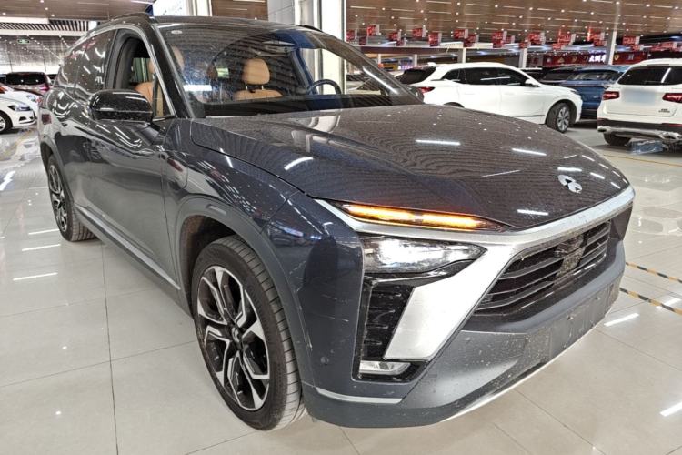 Used Nio ES8 2020 450KM Signature Edition Six-Seater Version Front Right 45 Deg