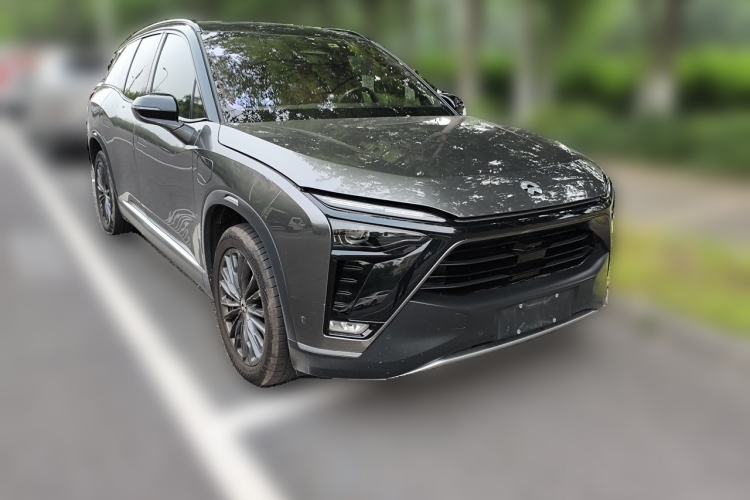 Used Nio ES8 2020 580 km Range Six-Seater Version Front Right 45 Deg