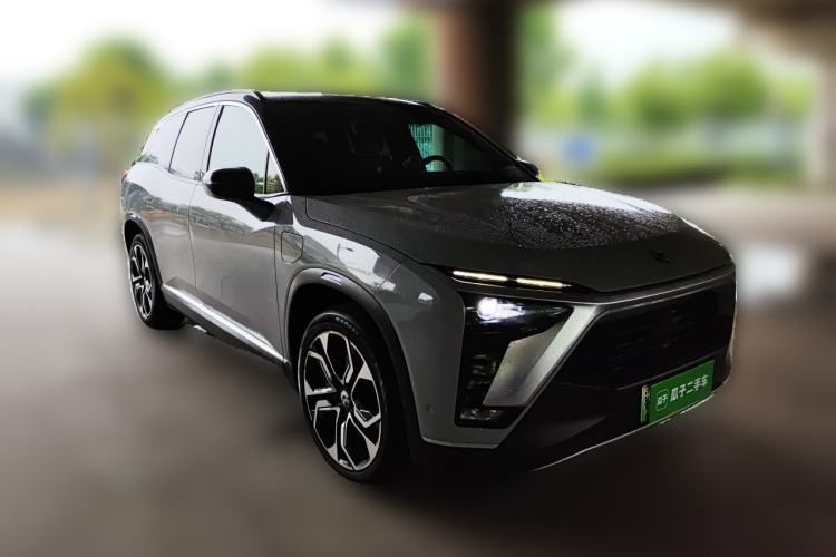 Used Nio ES8 2020 580 km Range Signature Edition Six-Seater Version Front Right 45 Deg