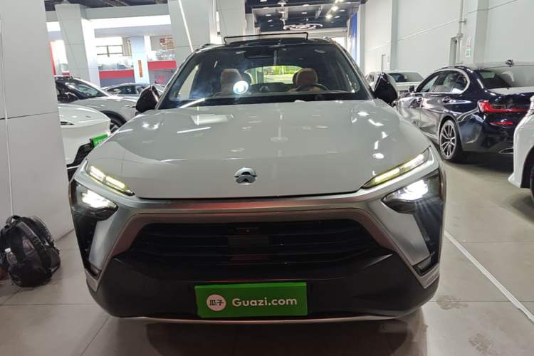 Used Nio ES8 2020 580 km Range Six-Seater Version Front